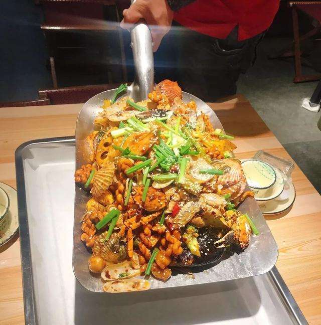 富拉尔基手抓海鲜加盟